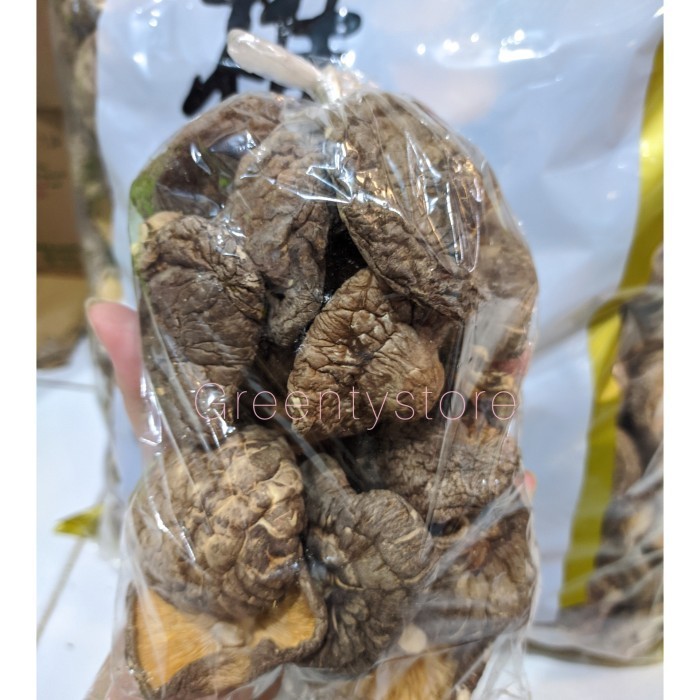 

Jamur Hioko Kering/Shitake Mushroom 100gr