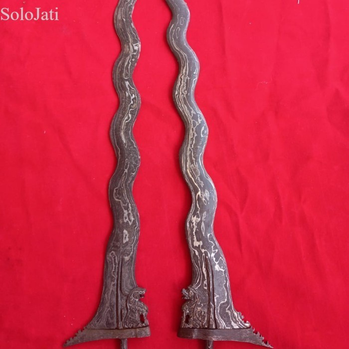 

Keris E antik