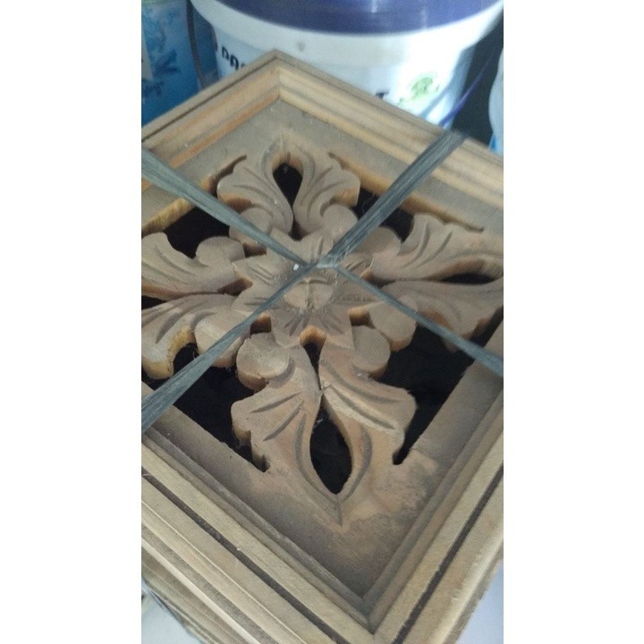 Loster / Roster Lubang Angin Kayu 25 x 25 cm