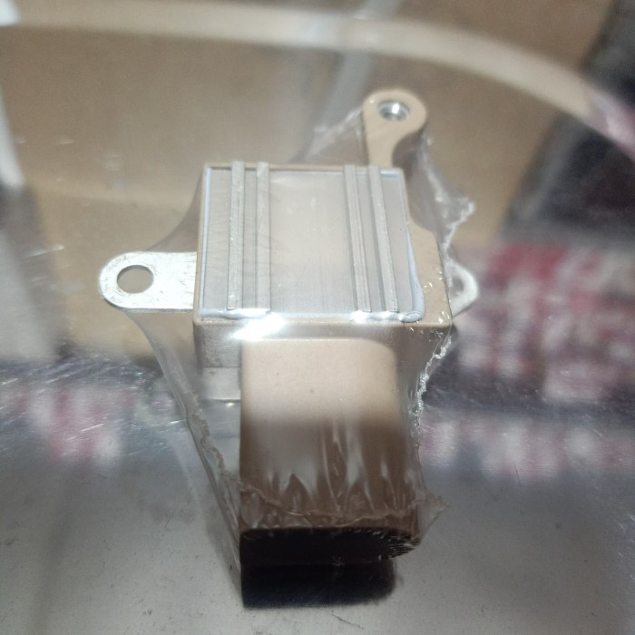 ic regulator alternator avanza veloz socket 2 BARU