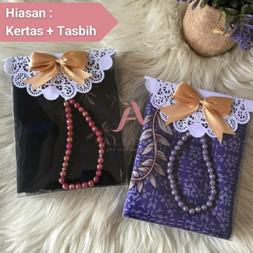 Souvenir Jilbab Sovenir Hijab Sofenir / Suvenir Kerudung Segi Empat  / Hampers Umroh Jilbab Segiempa
