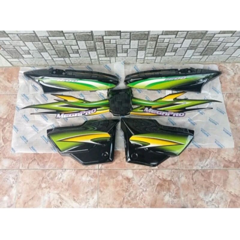 cover bodi set Megapro lama Megapro hiu