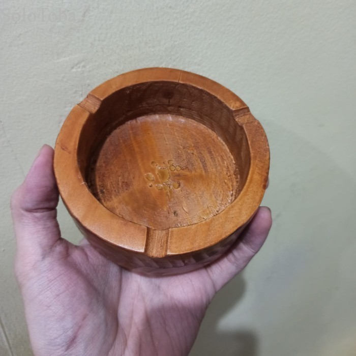 

Asbak Bulat Kayu Jati Belanda murah