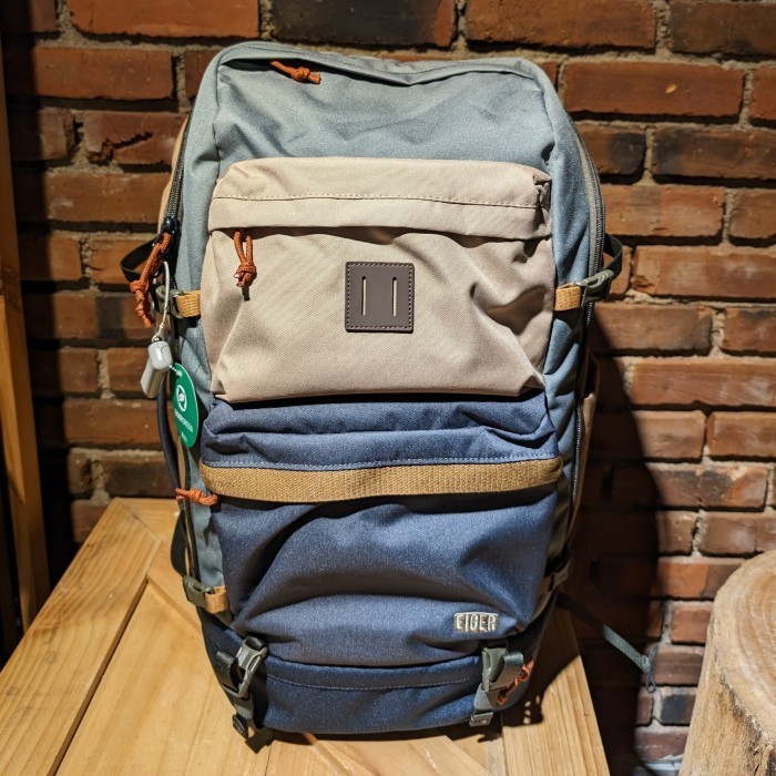 EIGER SAFAR TRAVEL BACKPACK 38L - OLIVE