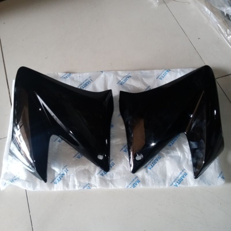 COVER SAYAP KUPING TENGKI SAMPING KANAN KIRI V-IXION OLD LAMA VIXION NEW OLD 2007 2008 2009 2011