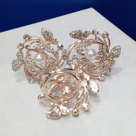 Tervirall Clip Hijab // Jepit Kerudung Manik Mutiara- Kinanhijabstore Termurah