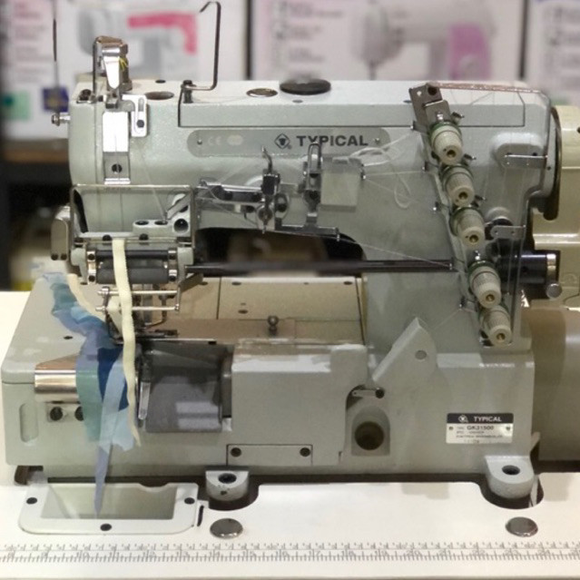 Mesin Jahit Kaos Overdeck TYPICAL GK31500 Komplit Set