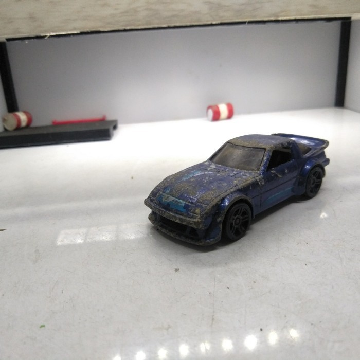 hotwheels mazda rx7 diecast loose junk 12A -OS25