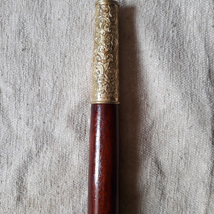 

Landeyan plus tunjung ukir alusan 0.5mm antik