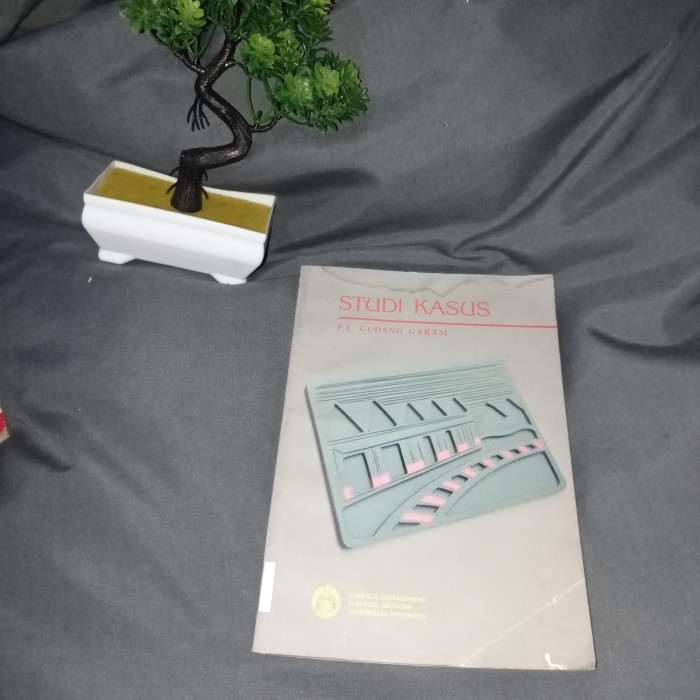 Studi Kasus PT Gudang Garam. Penulis: Rhenald Kasali