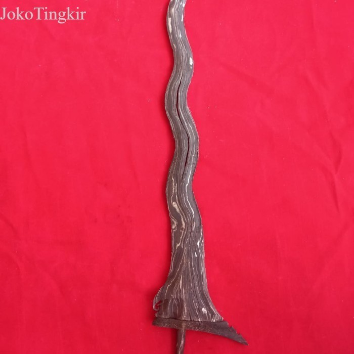 

Keris pamengkang Jagad antik