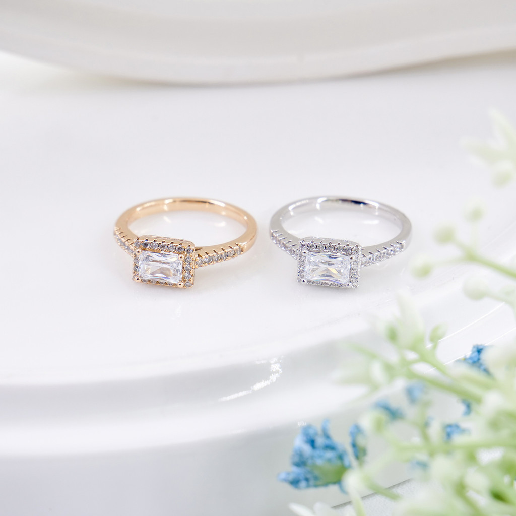 Xuping Cincin Fashion Wanita Mata Gemma Kotak Cantik