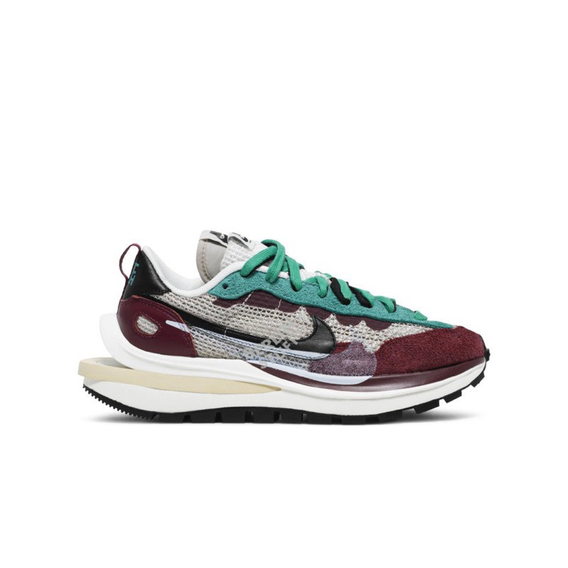 Sacai x VaporWaffle SP 'Villain Red' DD3035 200 "Unisex" 100% Original BNIB