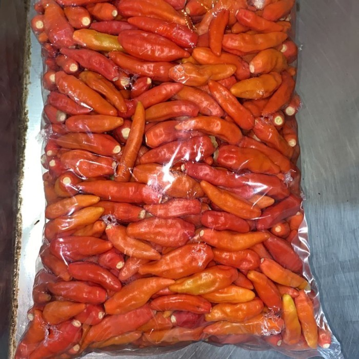 

cabe rawit merah petik tangkai 500 gr