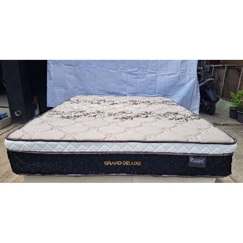 Springbed Central GRAND DELUXE Plushtop Kasur Springbed Central Tinggi 30cm