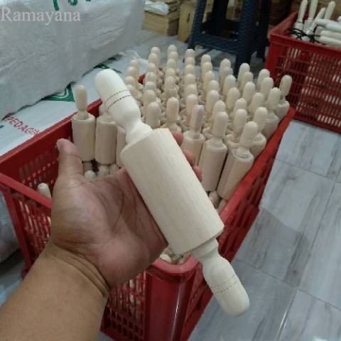 

Rolling Pin Kayu Waru / Penggilas Penggiling Adonan / Rolling Pin Mini - Waru Mini Biasa Murah