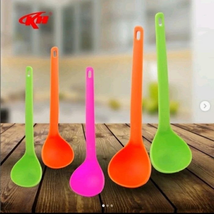 Irus Sayur Kecil Plastik / Centong Sayur Kecil