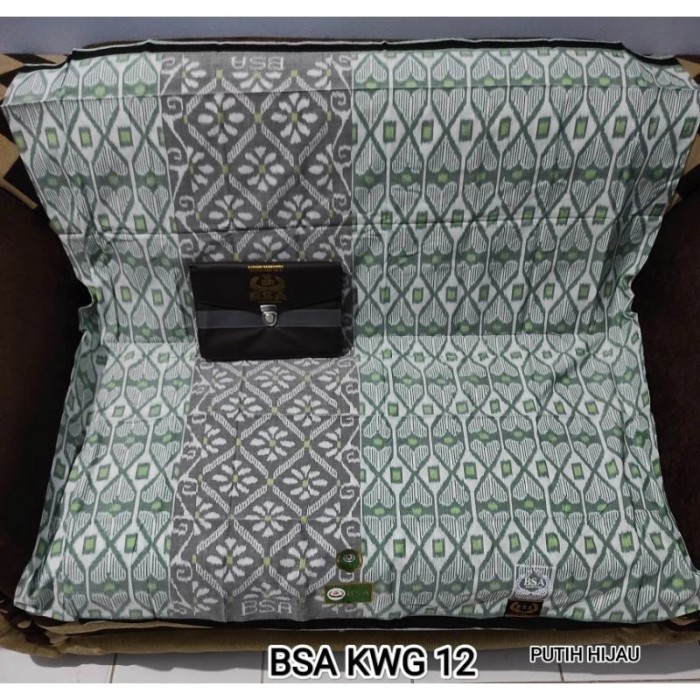 Sarung BSA Kawung Mesres Jahit Tengah