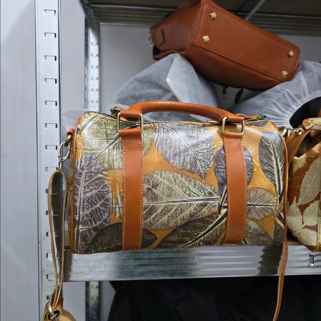 tas ronin ecoprint daun jati  limited edition