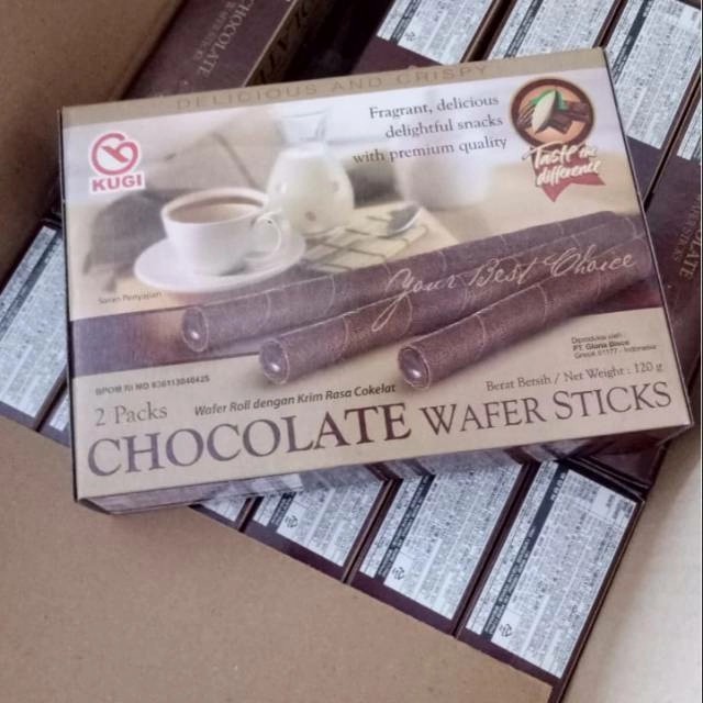

GLK Kugi Wafer Stick Coklat 1 Karton 24 box