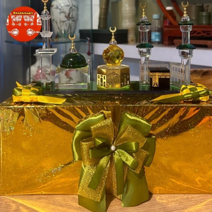 

Parcel Ramadan Unik Hampers Ramadan Premium Kabah Crystal A