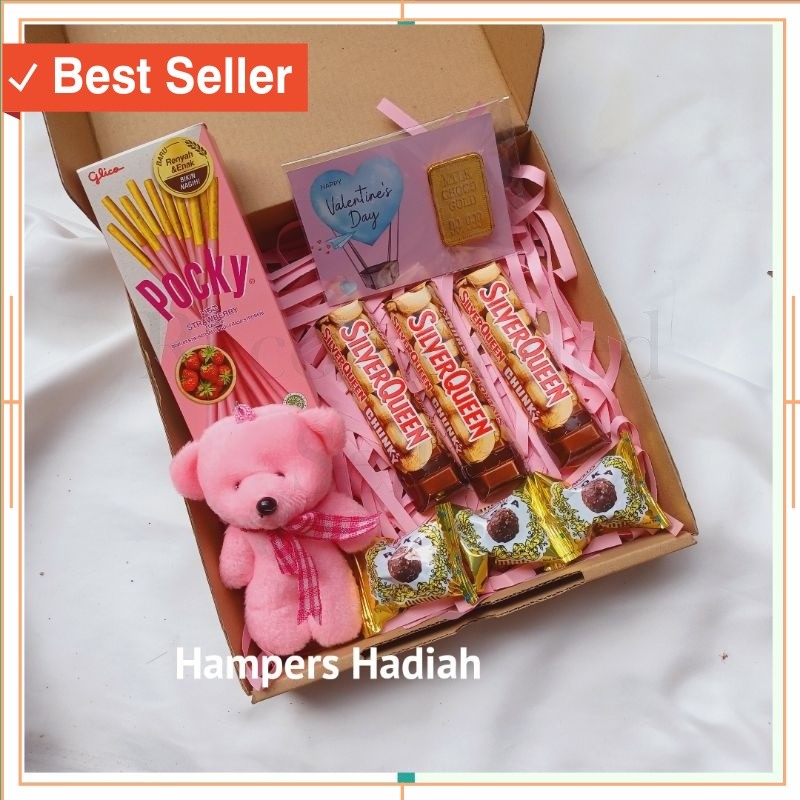 

Hampers Pacar Valentine Kreatif Murah / Hampers Valentine Day kado valentine hampers coklat kado pacar hadiah coklat silverqueen love silverqueen chungky bar valentine day