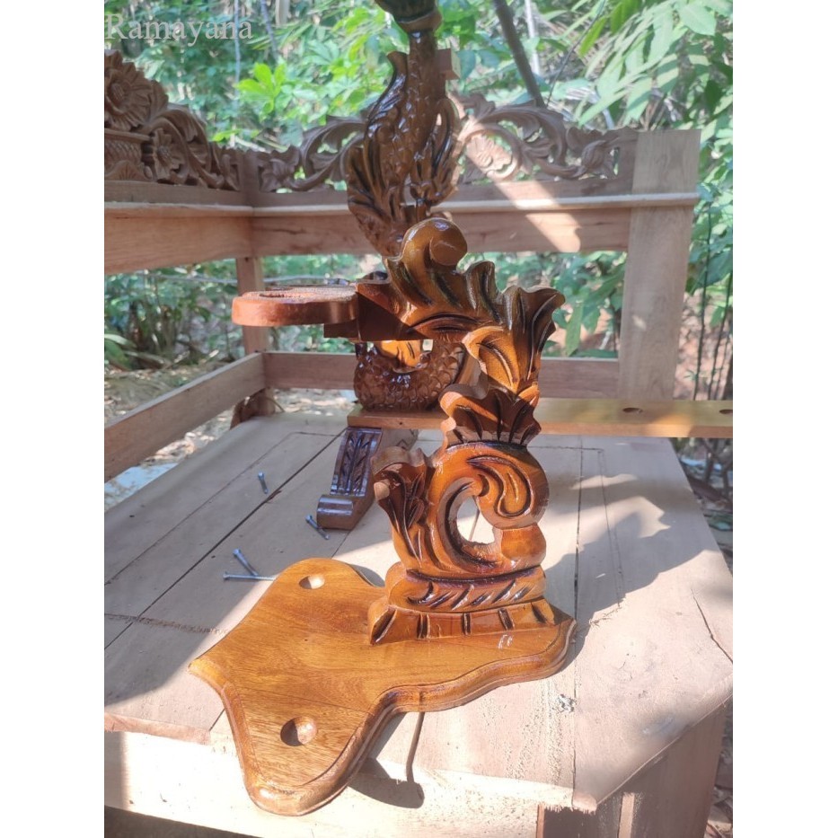

termurah jagrak kayu stand keris isi 2 produksi sendiri bk megantara s Antik