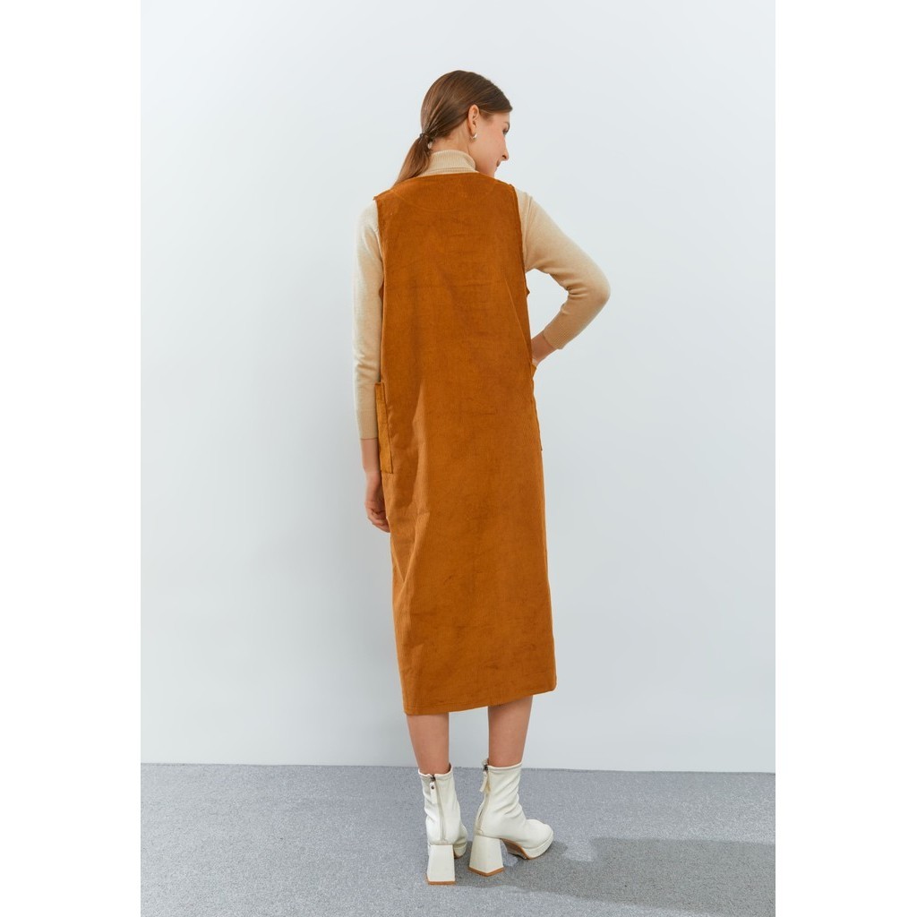 Dionna Overall Brown