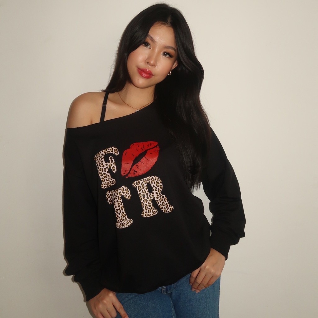 First Time Round - Off Shoulder Sweater - Black Leopard