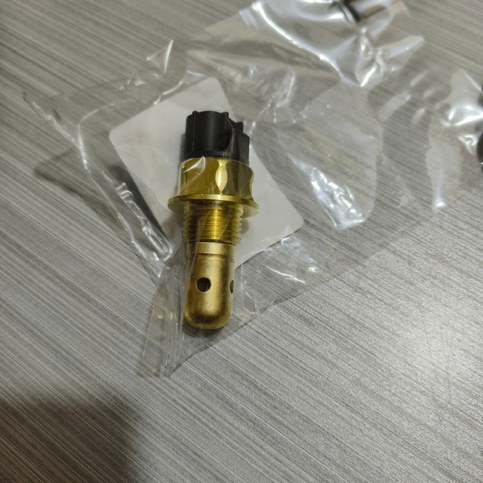 SENSOR RADIATOR SWIT RADIATOR HINO LOHAN / hino500 BERKUALITAS