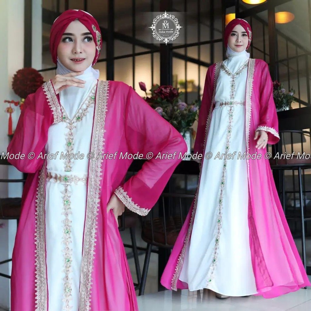 Tradisional Wear Kaftan Lebaran Terbaru Mewah dan Elegan Gratis Turban dihiasi Payet dan Bordiran Ca