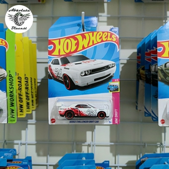 Hot Wheels Dodge Challenger Drift