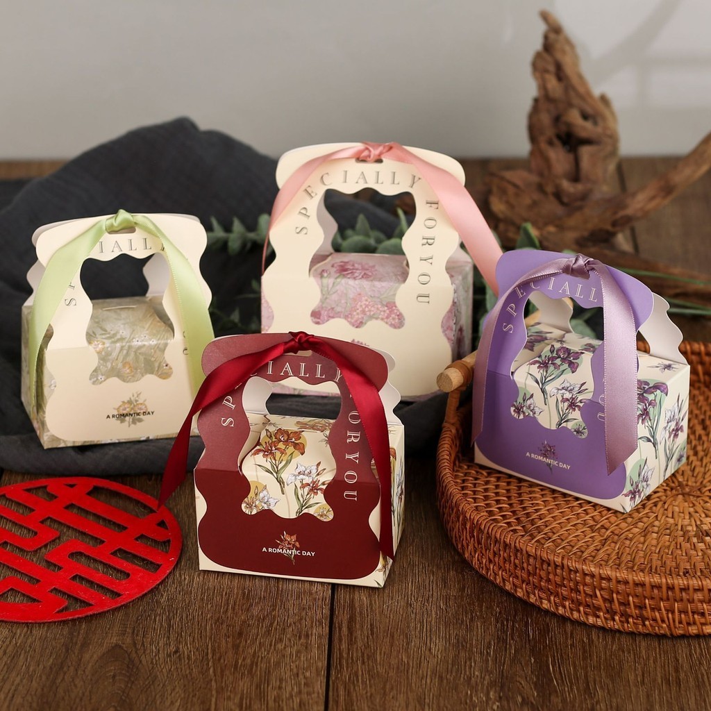 

Candy/Chocolate/Cookies Box/Souvenir/Gift/Kotak Permen Flower Pattern Aesthetic + Pita • Cciyl.Wear •