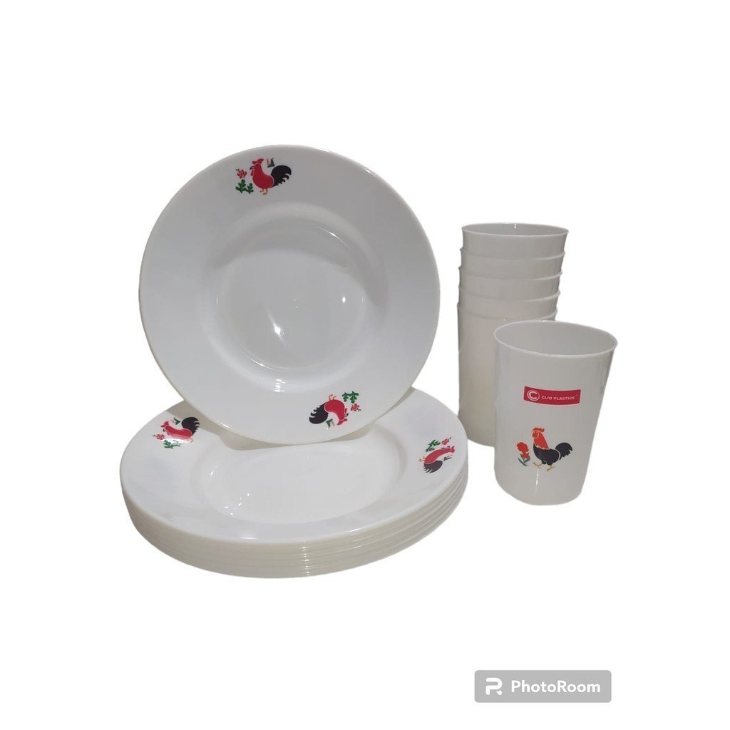 Piring Makan Ayam Jago Plastik  Set Dengan Gelas Ayam Jago