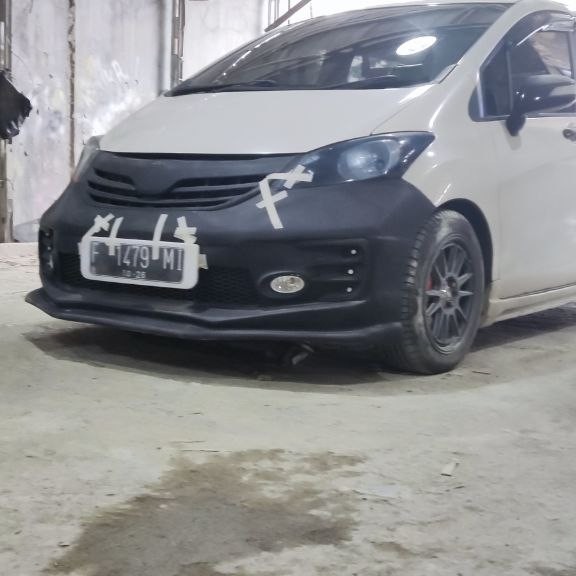 bumper honda freed bodykit honda freed 2009 2010 2011 2012 2013 2014 top quality