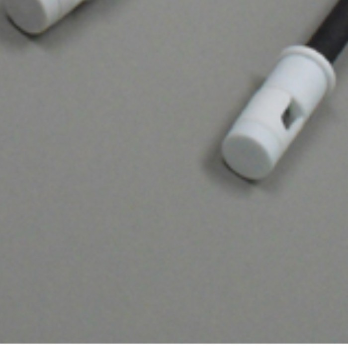 Dudukan Keramik Isolator Heater Isolator Ceramic Heater lubang 17 mm