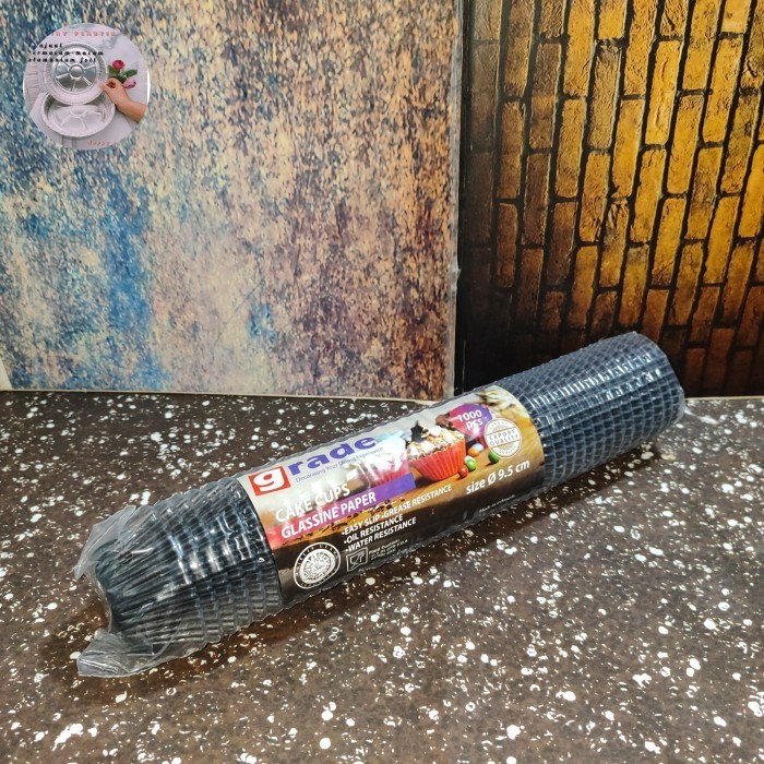 kertas cup cake hitam Glossy 95mm base 43mm  1000pcs