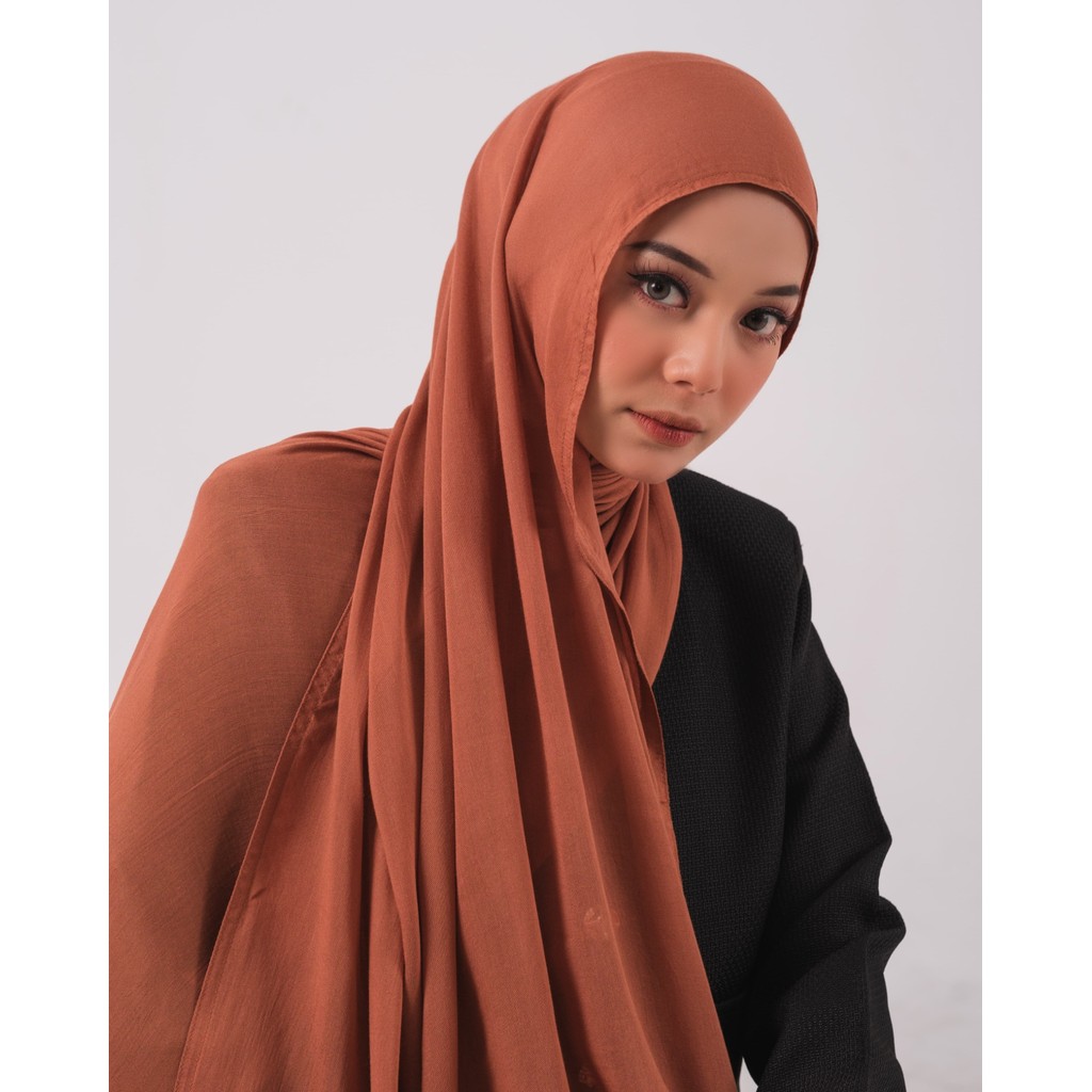 Adeola Scarf - Ivy Pashmina Viscose - Pashmina Viscose - Clay