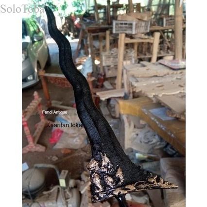 

BILAH KERIS SINGO AMBORO KINATAH KELENG BAJA bkn sengkelat nagasasra s antik