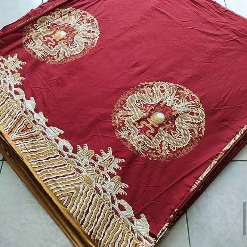 Kain Batik Primisima motif naga merah