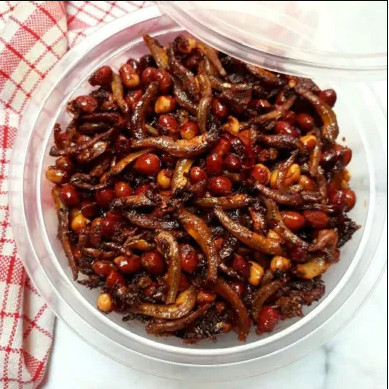 

Teri kacang pedas manis 200 gram tanpa pengawet