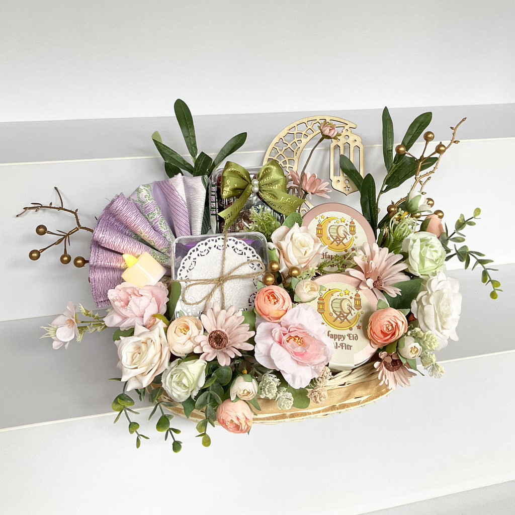 

Hampers Lebaran Idul Fitri Premium Parsel Eid Mubarak Gift Set Box Tipe Chana