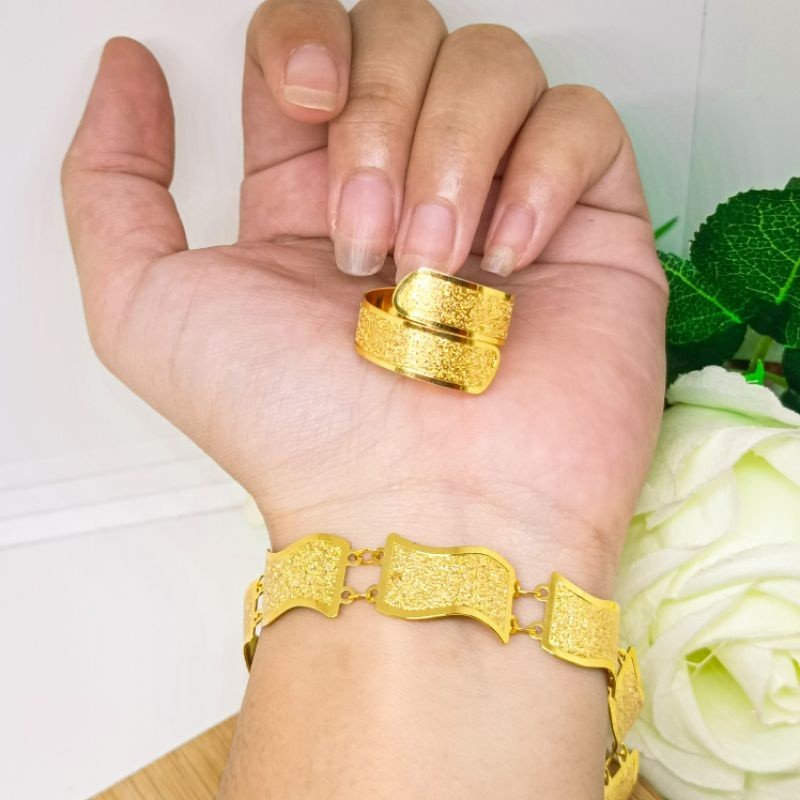 Gelang gelombang polos Asli Fashion Wanita Emas Murni Kekasih Nikah Hadiah free cincin xuping dubai