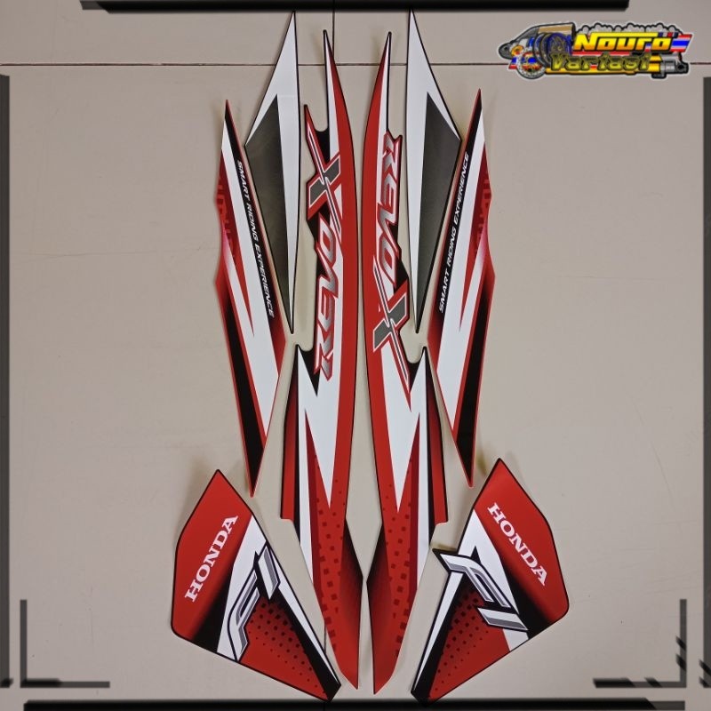 aksesoris striping Honda Revo x 2022 hitam merah Lis body standar