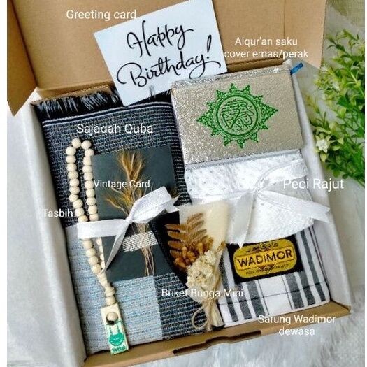 

Kado cowok sholeh/ Hampers sarung sajadah/ hampers lebaran