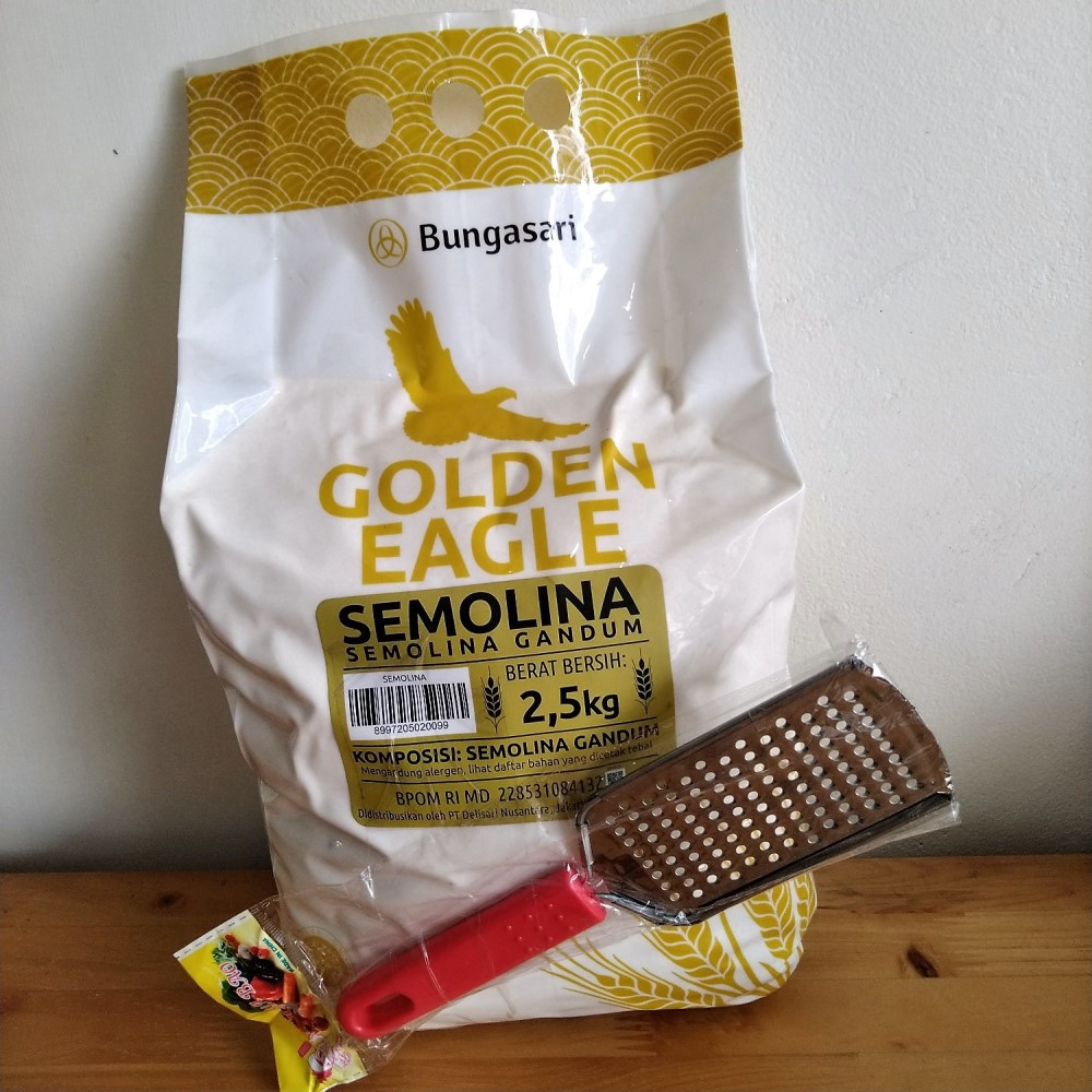 

pekanbaru / Bungasari Golden Eagle Semolina / Semolina Gandum 2.5kg