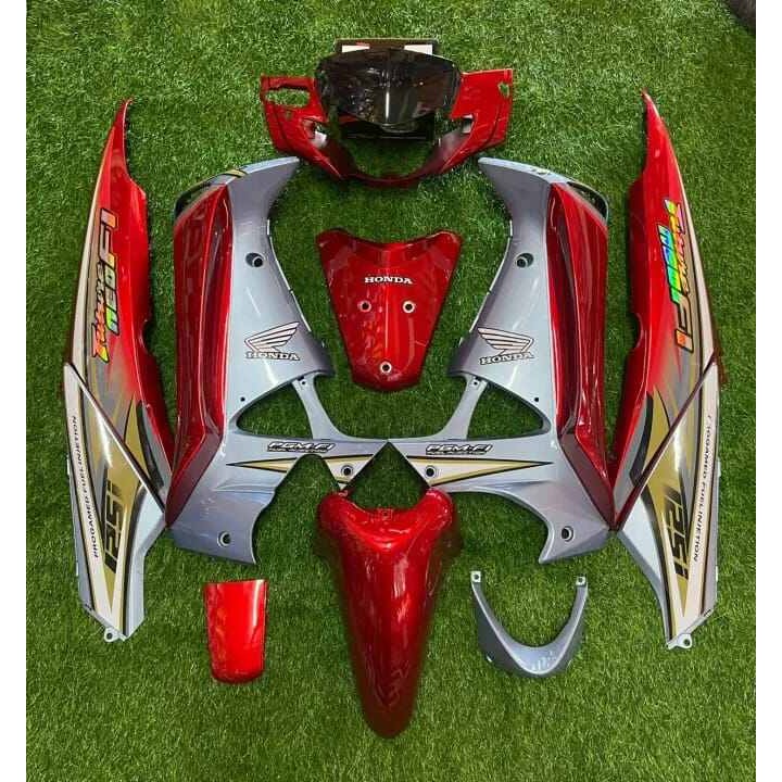 Body Alus Sepaket Motor Supra X 125 2005-2006 Cusstom Warna Silver Merah Candy