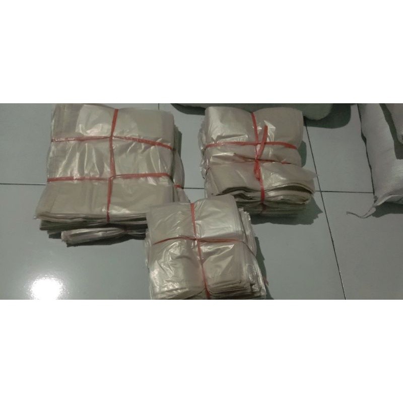 Kresek bening kiloan daur ulang