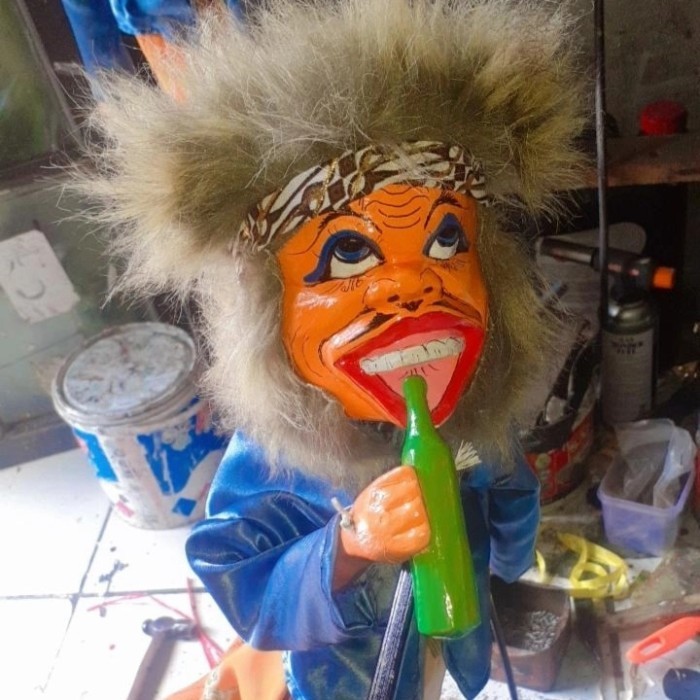 wayang golek buta mabok ukuran pentas