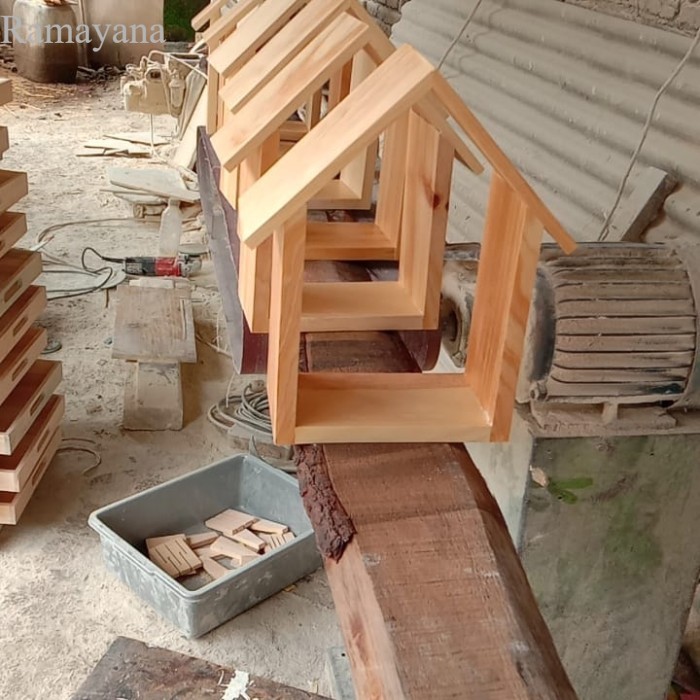 

Hiasan Dinding Rumah Murah